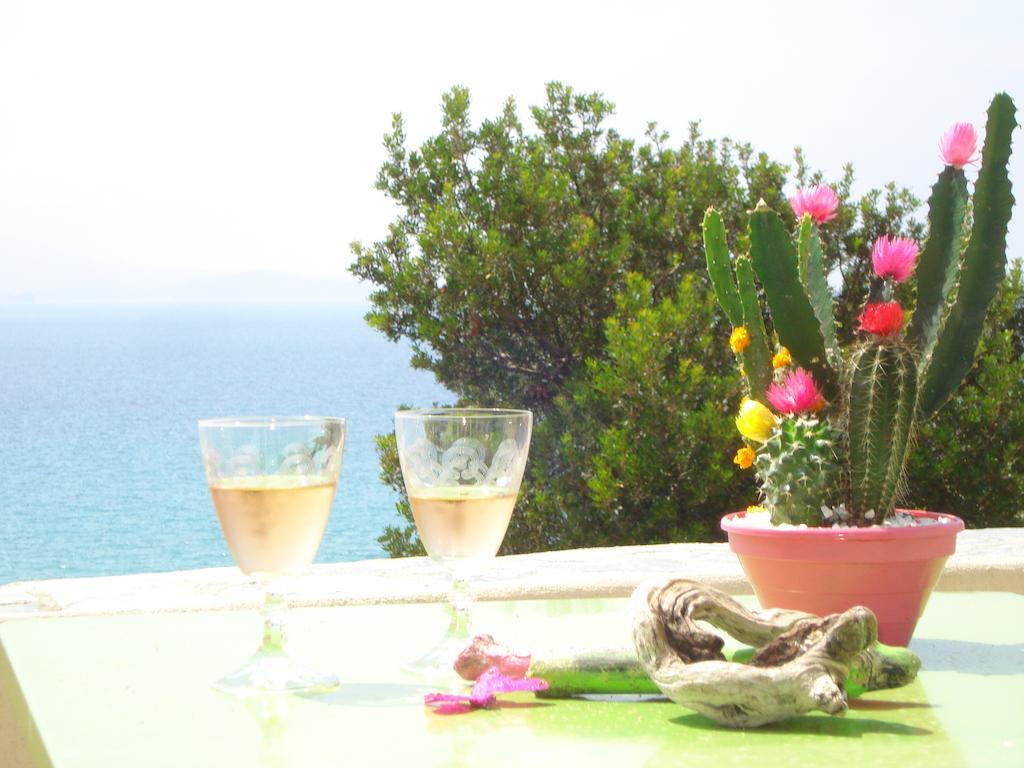 Residence Arinella Farinole Buitenkant foto