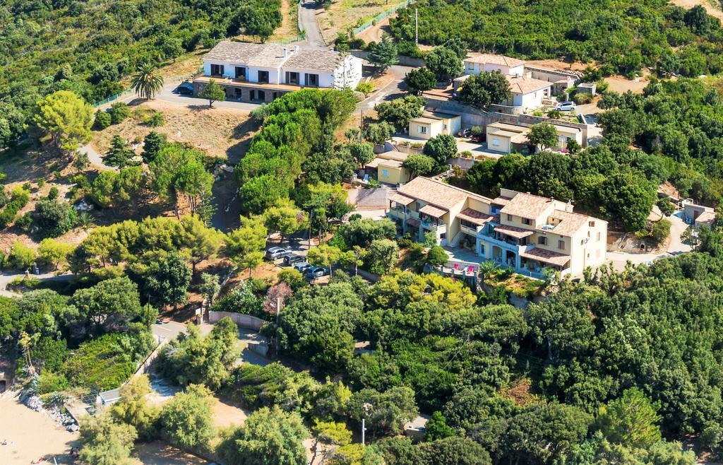 Residence Arinella Farinole Buitenkant foto